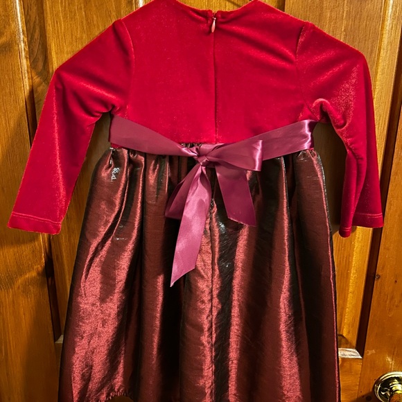 Festive Red Long Sleeve Girls Dress - Size 4 by C. C. Couture - Picture 5 of 16